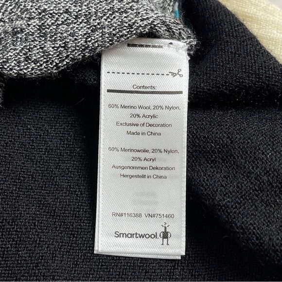 SMARTWOOL gray black ivory merino wool v-neck long sweater, size M - Picture 13 of 14